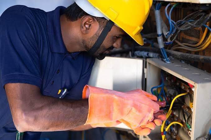 Commercial electrical contractor